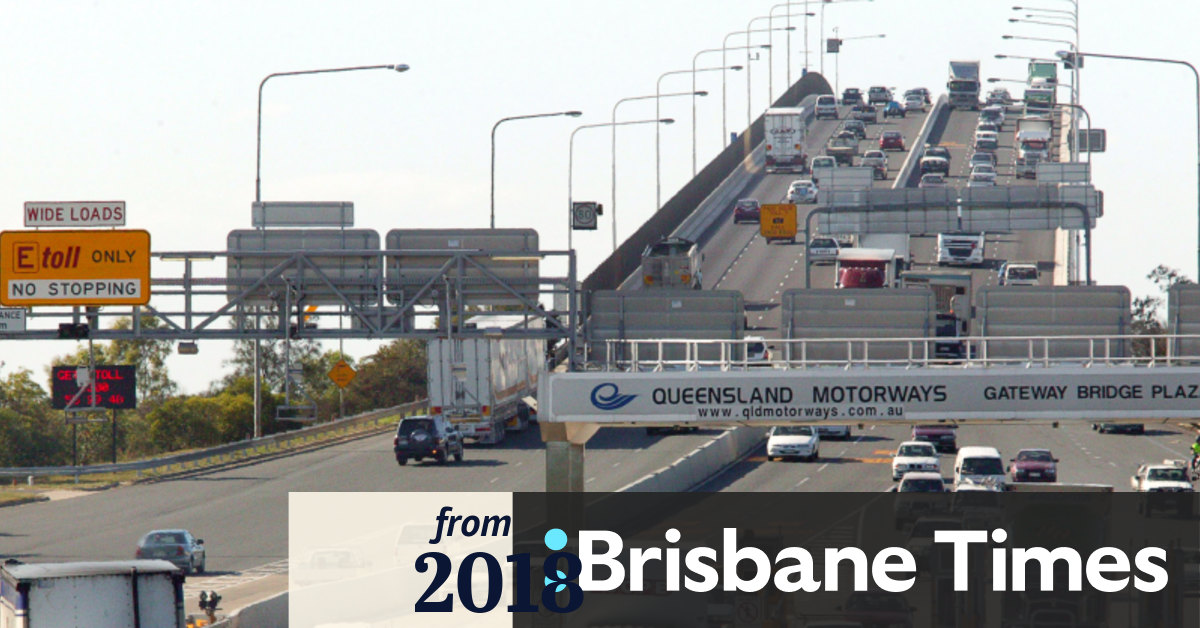 Gateway Bridge crash delays Brisbane commuters